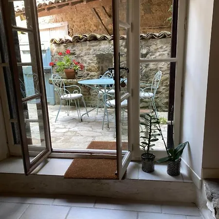 3 Rue Du Moulin Villa *